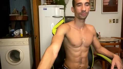 Snapshot of mdbisc chatting on 01/20/25, 10:48 mdbisc online show from 01/20/25, 10:48