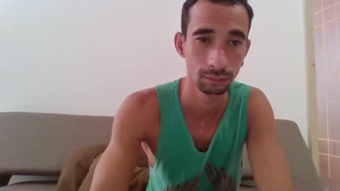 Snapshot of mdbisc chatting on 02/12/25, 01:27 mdbisc online show from 02/12/25, 01:27