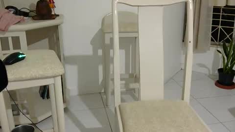 Snapshot of mdbisc chatting on 12/21/25, 12:29 mdbisc online show from 12/21/25, 12:29