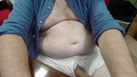 Snapshot of mdm1981 chatting on 05/27/26, 06:49 mdm1981 online show from 05/27/26, 06:49