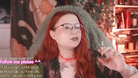 Snapshot of me_hanna chatting on 05/30/26, 03:25 Hanna online show from 05/30/26, 03:25