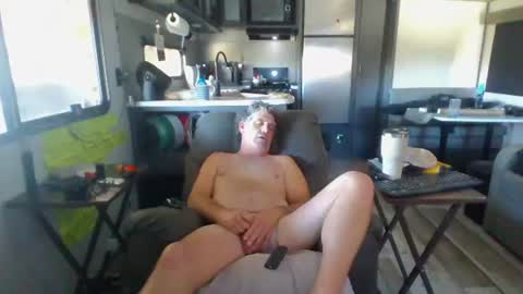 me_him_us_them online show from 11/15/25, 06:48