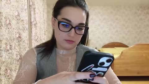 Snapshot of me_lissa_sun chatting on 02/12/25, 03:05 Melissa online show from 02/12/25, 03:05