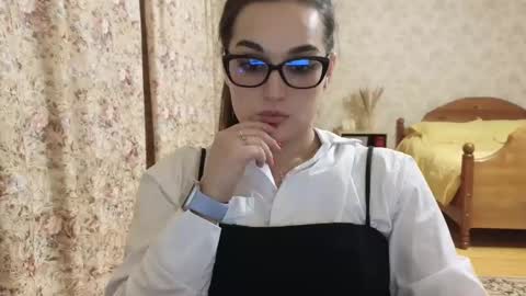 Snapshot of me_lissa_sun chatting on 03/08/25, 02:12 Melissa online show from 03/08/25, 02:12