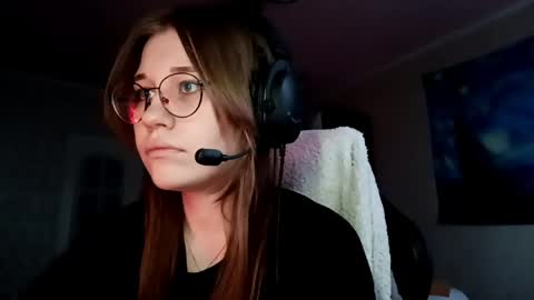 i little tory online show from 04/23/26, 04:20