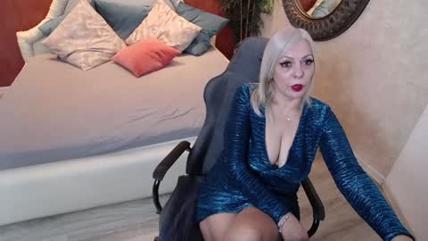 meamandax online show from 02/07/25, 02:26