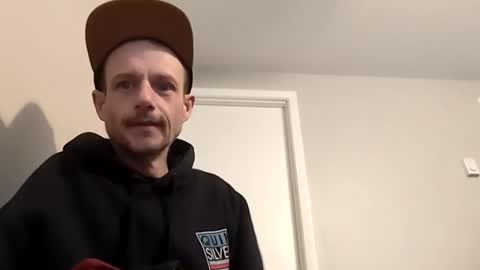 Snapshot of meanfinger chatting on 02/16/26, 08:05 Jizzy online show from 02/16/26, 08:05