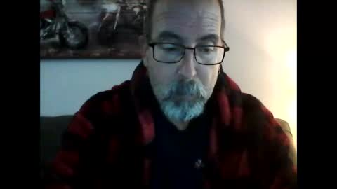 Snapshot of meathome3 chatting on 12/15/24, 02:59 me at home online show from 12/15/24, 02:59