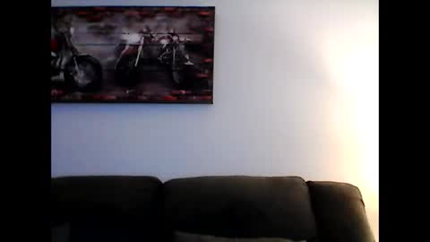 Snapshot of meathome3 chatting on 01/10/25, 05:34 me at home online show from 01/10/25, 05:34