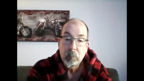 Snapshot of meathome3 chatting on 03/01/25, 01:51 me at home online show from 03/01/25, 01:51