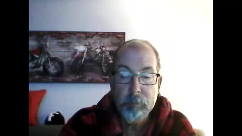 Snapshot of meathome3 chatting on 09/21/25, 11:23 me at home online show from 09/21/25, 11:23
