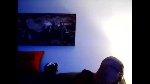 Snapshot of meathome3 chatting on 06/01/26, 08:38 me at home online show from 06/01/26, 08:38