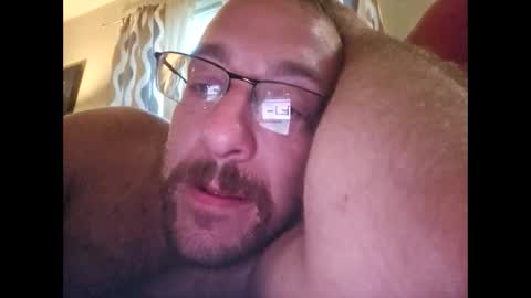 Snapshot of meatinyourgrill chatting on 09/17/25, 11:17 meatinyourgrill online show from 09/17/25, 11:17