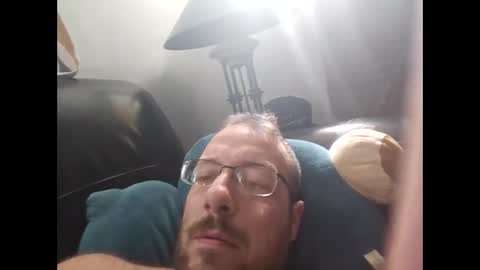Snapshot of meatinyourgrill chatting on 10/19/25, 04:51 meatinyourgrill online show from 10/19/25, 04:51