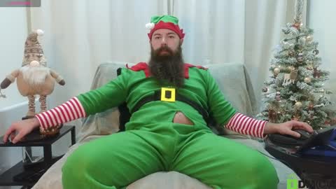 Snapshot of meaty_roll chatting on 12/16/24, 04:34 Meaty Roll online show from 12/16/24, 04:34