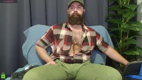 Snapshot of meaty_roll chatting on 12/03/25, 02:30 Meaty Roll online show from 12/03/25, 02:30