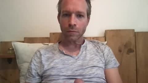 mecdelille online show from 05/03/26, 07:25