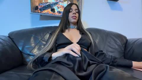 Snapshot of meclarityxxx chatting on 12/22/25, 07:55 online show from 12/22/25, 07:55