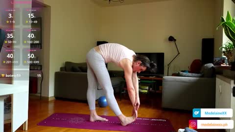 Milena online show from 10/23/25, 09:30