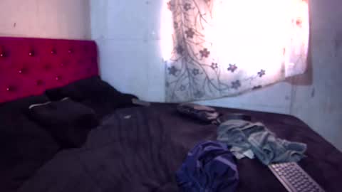 medellinblacx online show from 02/07/25, 07:06