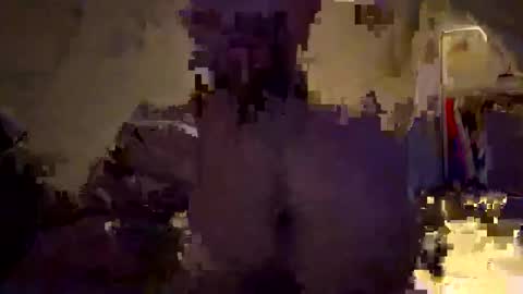 Snapshot of medickonyou chatting on 11/13/25, 10:25 medickonyou online show from 11/13/25, 10:25