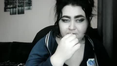 Oltereodora-lima online show from 01/21/25, 11:03