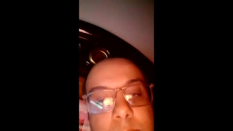 Snapshot of medototti05 chatting on 11/09/25, 12:09 MT online show from 11/09/25, 12:09