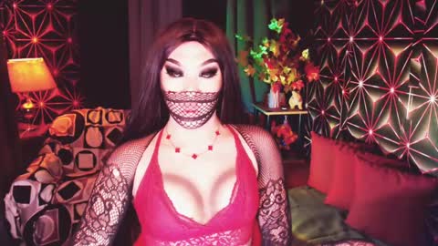 Snapshot of medusaprey chatting on 03/04/25, 05:56 THE QUEEN ALPHA   Queen Medusa Prey online show from 03/04/25, 05:56