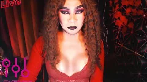 Snapshot of medusaprey chatting on 09/23/25, 06:44 THE QUEEN ALPHA   Queen Medusa Prey online show from 09/23/25, 06:44