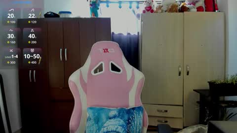 Snapshot of meduza_sexy_caramel chatting on 12/19/25, 02:24 Baio online show from 12/19/25, 02:24