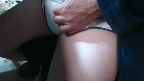 Snapshot of mee9090e900 chatting on 09/22/25, 10:17 mee9090e900 online show from 09/22/25, 10:17