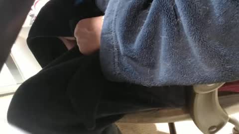 Snapshot of mee9090e900 chatting on 09/23/25, 10:18 mee9090e900 online show from 09/23/25, 10:18