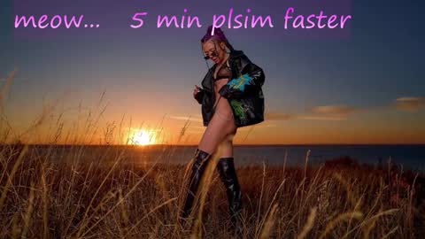 Snapshot of meeeeeow08 chatting on 10/22/25, 11:10 Sweet Meow nonude online show from 10/22/25, 11:10