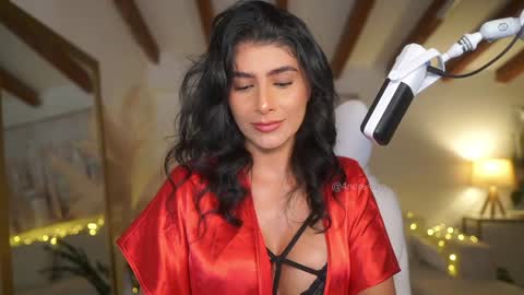 Snapshot of meegan1 chatting on 01/17/25, 04:57 Andrea online show from 01/17/25, 04:57