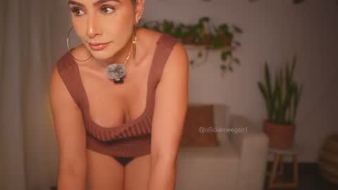 Andrea  online show from 07/09/26, 04:00