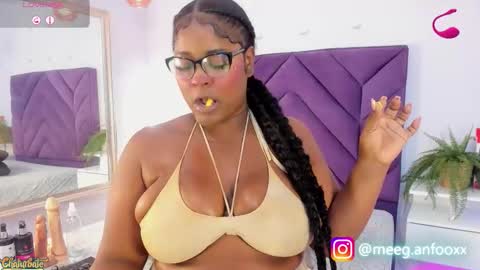 meeganfoox online show from 02/12/26, 04:40