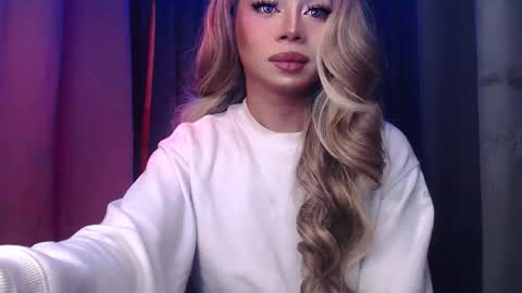 GODDESS OF ALL GODDESSES online show from 11/18/25, 06:12