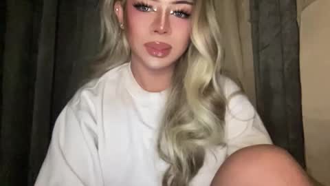 GODDESS OF ALL GODDESSES online show from 11/25/25, 10:04