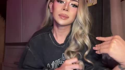 GODDESS OF ALL GODDESSES online show from 03/18/26, 02:42