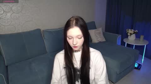 Snapshot of mefwhore chatting on 11/23/25, 03:34 mefwhOre online show from 11/23/25, 03:34