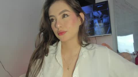 Snapshot of megaan_rouse chatting on 05/18/26, 12:11 megaan_rouse online show from 05/18/26, 12:11