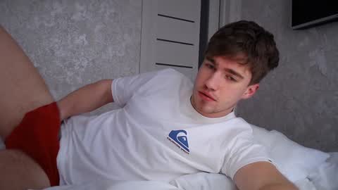 Snapshot of megamaxxxl chatting on 01/28/25, 10:12 Max online show from 01/28/25, 10:12