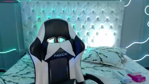 Megan  online show from 10/15/25, 03:50