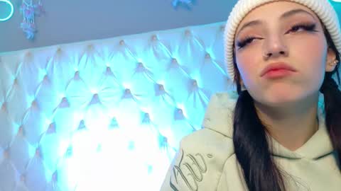 Megan  online show from 11/07/25, 03:39