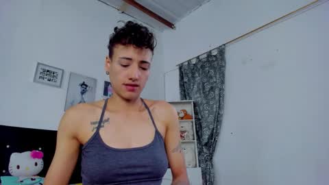 Snapshot of megan_and_clohe chatting on 11/28/25, 06:21 M E G A N online show from 11/28/25, 06:21