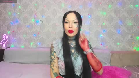 Helena Tuman online show from 02/14/25, 06:12