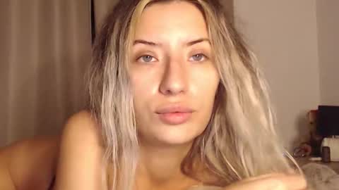 Megan Blazee  online show from 11/04/25, 09:36