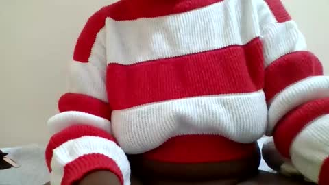 Snapshot of megan_bright2 chatting on 12/02/25, 04:18 megan_bright2 online show from 12/02/25, 04:18