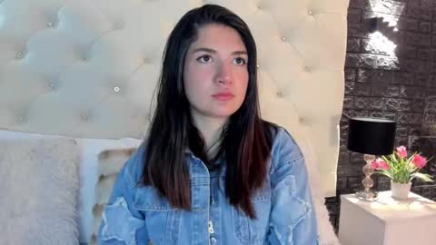 Snapshot of megan_devon chatting on 01/29/25, 11:30     online show from 01/29/25, 11:30