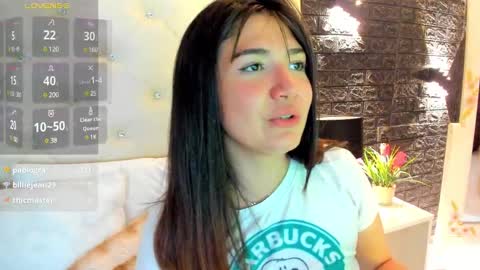 Snapshot of megan_devon chatting on 02/10/25, 02:48     online show from 02/10/25, 02:48